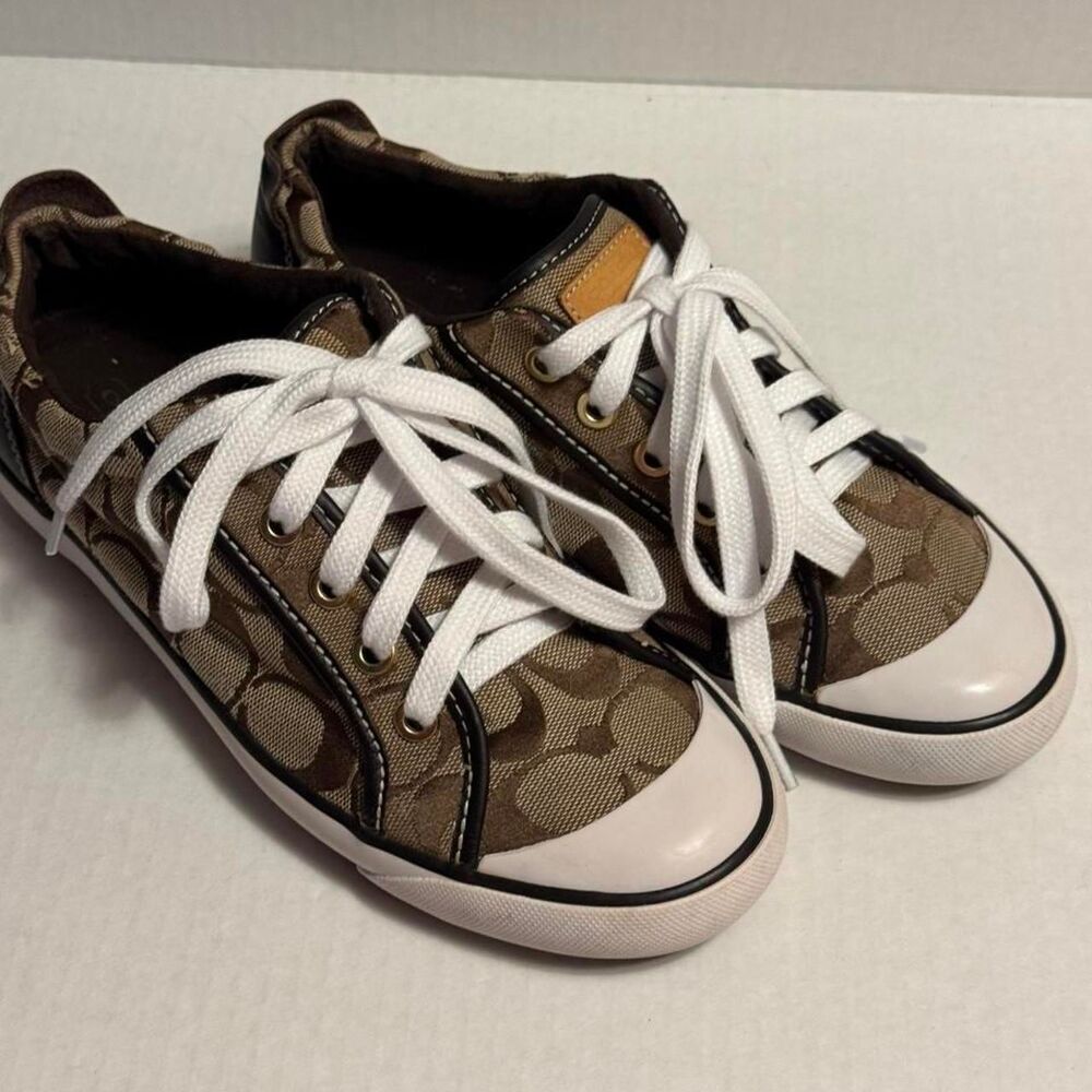 Coach Women's Barrett Signature Sneakers in a brown monogram size 7,5